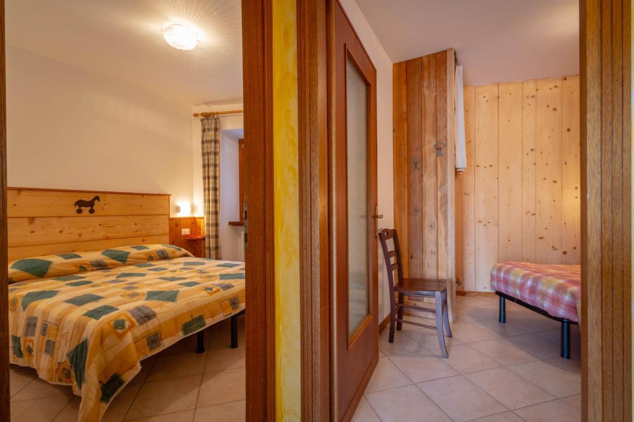 Le Vieux Noyer - Appartamenti Al Verde Villaggio Di Rumiod Saint-Pierre Eksteriør billede