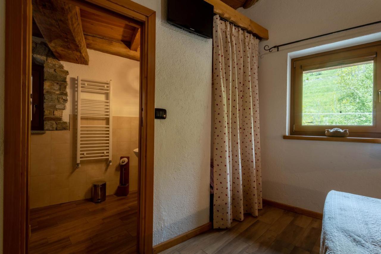 Le Vieux Noyer - Appartamenti Al Verde Villaggio Di Rumiod Saint-Pierre Eksteriør billede