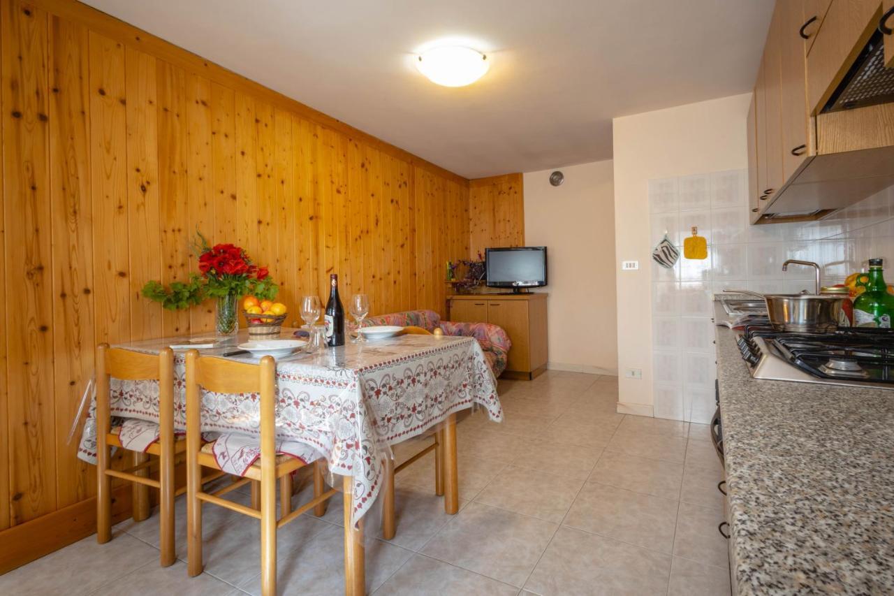 Le Vieux Noyer - Appartamenti Al Verde Villaggio Di Rumiod Saint-Pierre Eksteriør billede