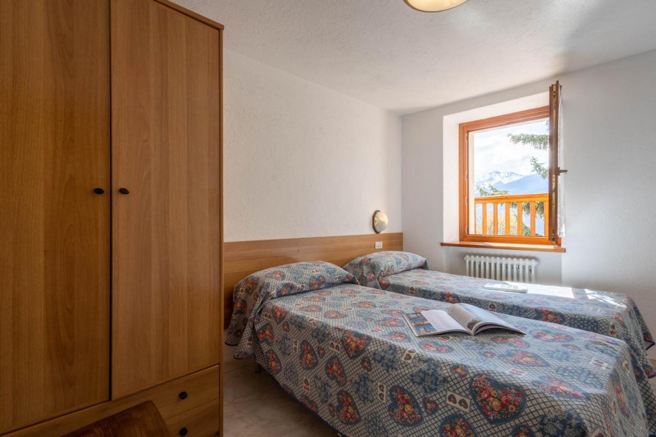 Le Vieux Noyer - Appartamenti Al Verde Villaggio Di Rumiod Saint-Pierre Eksteriør billede