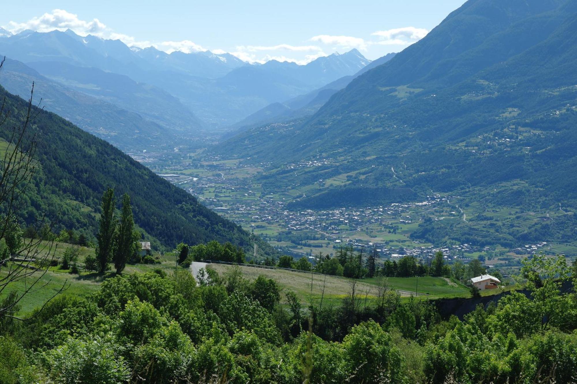 Le Vieux Noyer - Appartamenti Al Verde Villaggio Di Rumiod Saint-Pierre Eksteriør billede