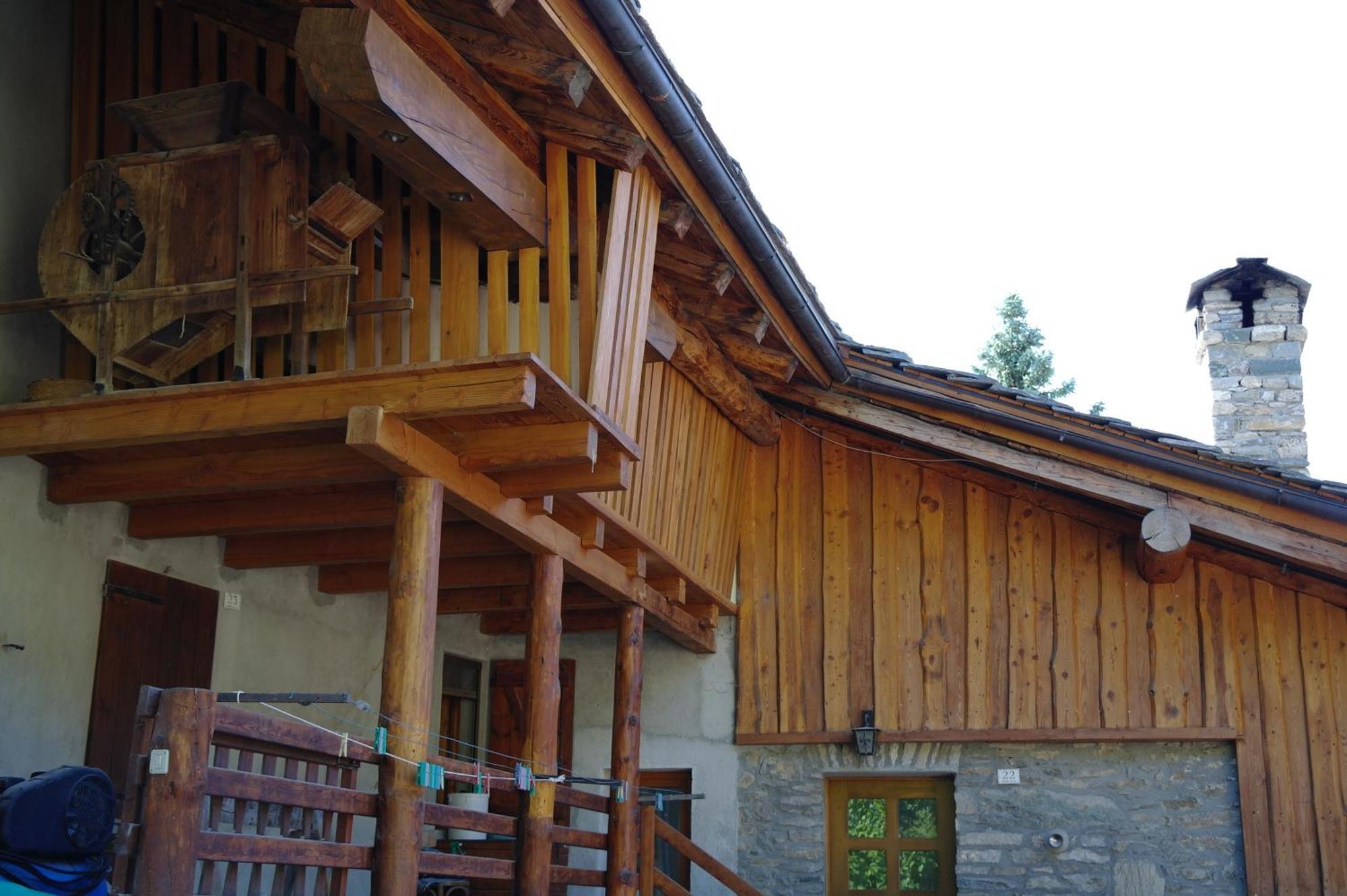 Le Vieux Noyer - Appartamenti Al Verde Villaggio Di Rumiod Saint-Pierre Eksteriør billede